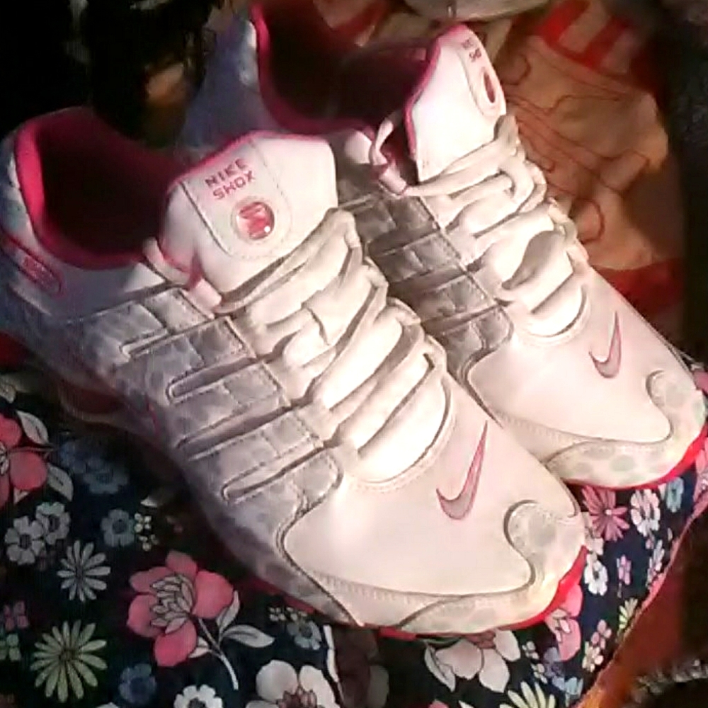 Nike shox